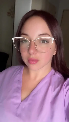 Video de Mica Young