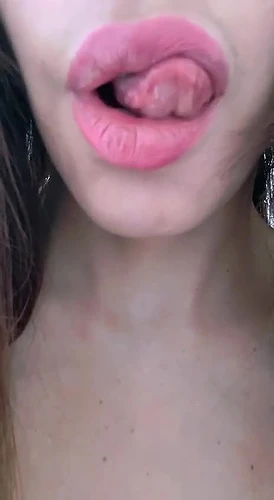 Video de Alaia Von