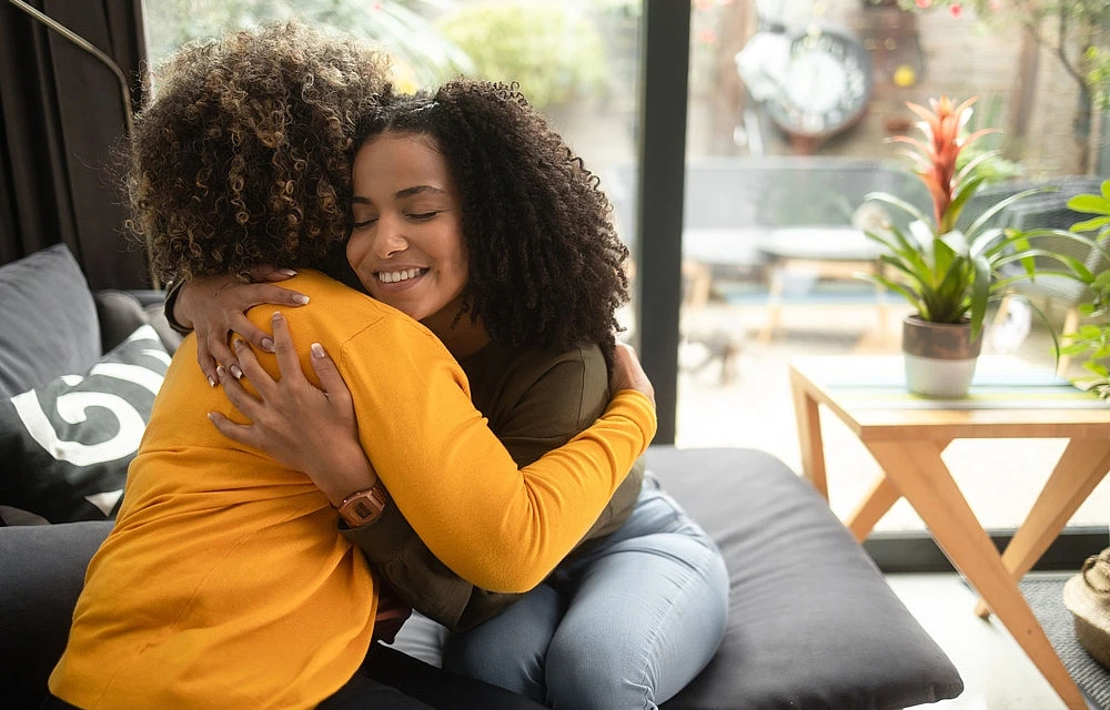 Foto 1 Apoyo emocional – Impacto en el bienestar de las escorts