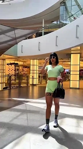 Video de Larissa