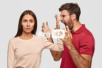 Clientes hostiles – Cómo lidiar con clientes irrespetuosos