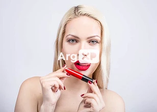 ¿Por qué los hombres prefieren a las escorts rubias?