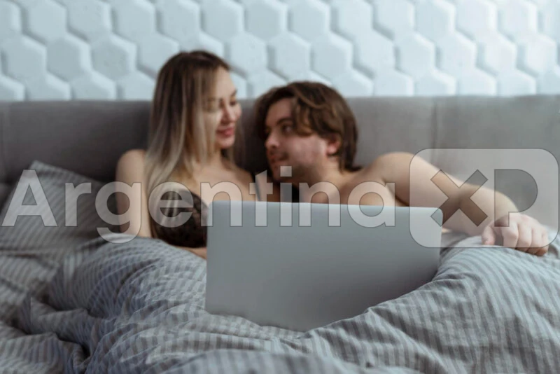 Foto 1 Trabajo sexual digital – Diversifica tus servicios como escort