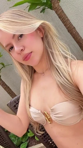 Video de Ana Livia