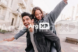 Amistad con una escort – Conoce como manejar esta situación