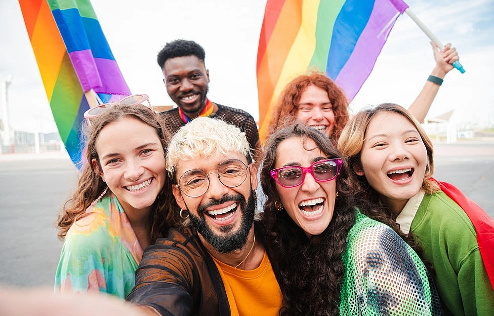 Foto 1 Comunidad LGBTQ+ – Lucha Histórica por Derechos y Reconocimiento