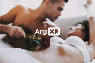 Cómo evitar enamorarse de una escort: Guía práctica para clientes