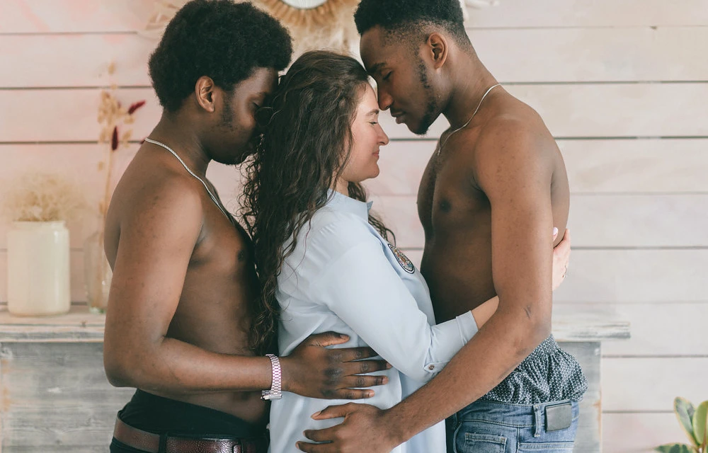 Foto 1 Cómo organizar un trío con escorts para una experiencia increible