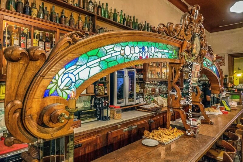 Foto 1 El Federal – Bar más antiguo en funcionamiento de la ciudad de buenos aires