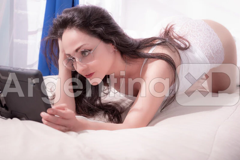 Foto 2 Lista de correos electrónicos – Conoce como usarlas siendo escort