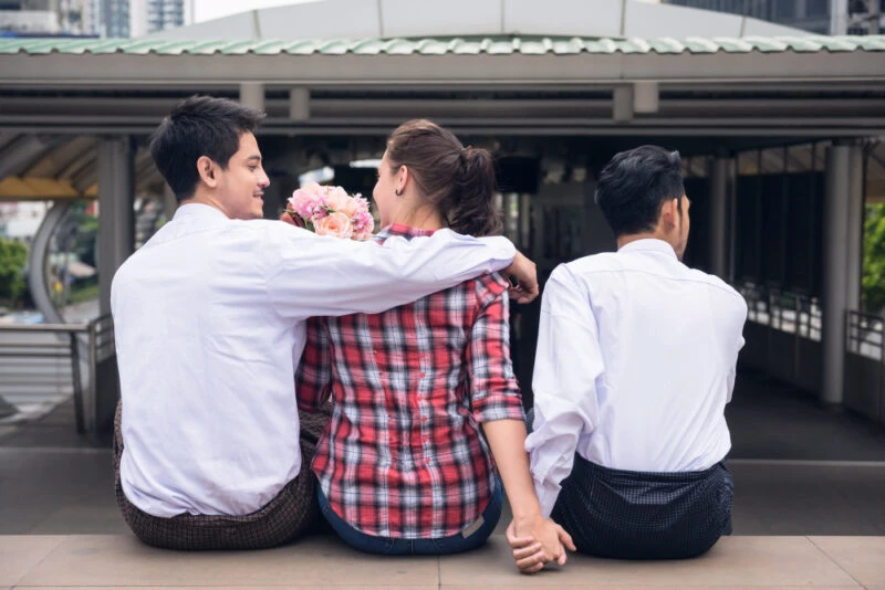 Foto 2 Juegos eróticos para trío – Las cosas que pueden hacer los tres