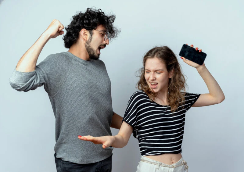 Foto 3 Clientes hostiles – Cómo lidiar con clientes irrespetuosos