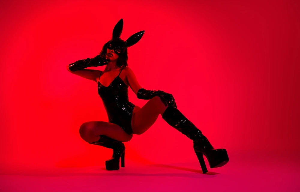 Foto 1 Cómo el fetichismo por el látex puede enriquecer tus encuentros