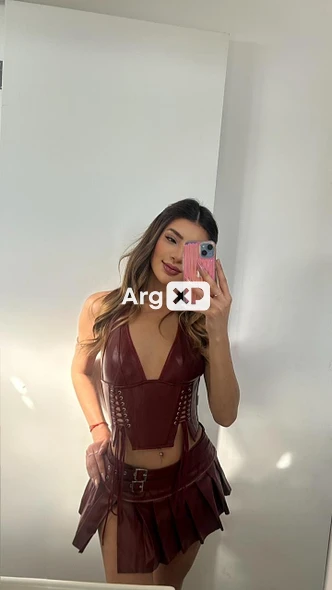 Foto de Scarlet Br
