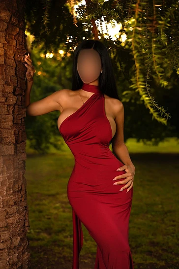 Julieta R Diamond Red